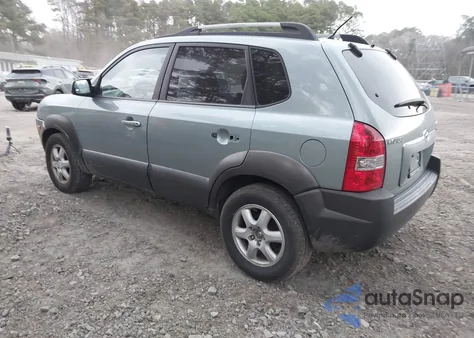 2005 Hyundai Tucson Gls/Lx из США, поврежденный, VIN KM8JN12D65U117332